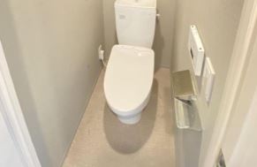 トイレ　トイレもきれいです