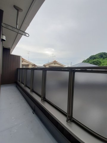 バルコニー　落ち着いた時間を過ごせるバルコニーです