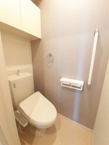 トイレ　シンプルで使いやすいトイレです