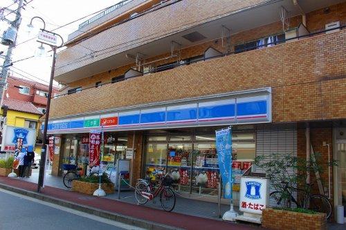 コンビニ　ローソン 千鳥一丁目店（コンビニ）まで238m