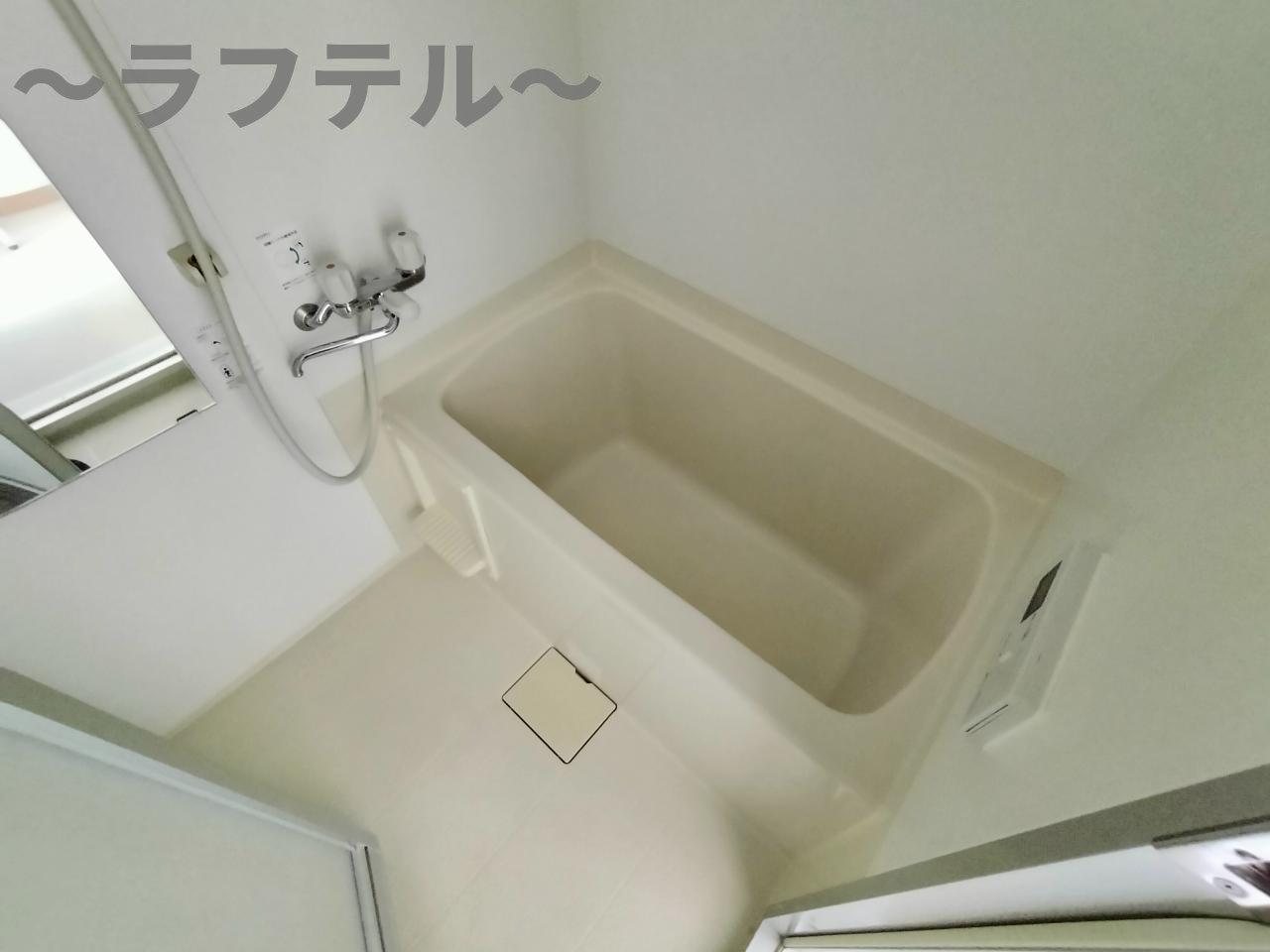 バス・シャワールーム　別部屋イメージ写真
