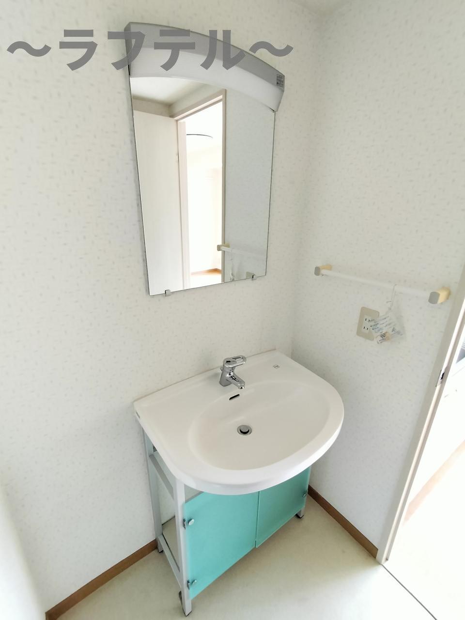 洗面設備　別部屋イメージ写真