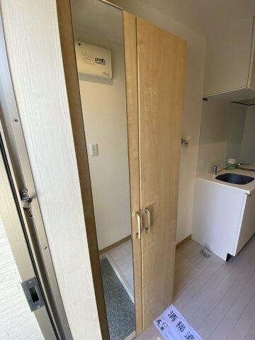 玄関　別部屋写真参考
