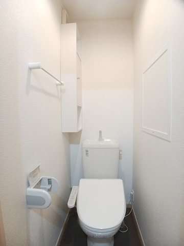 トイレ　清潔感のあるトイレです