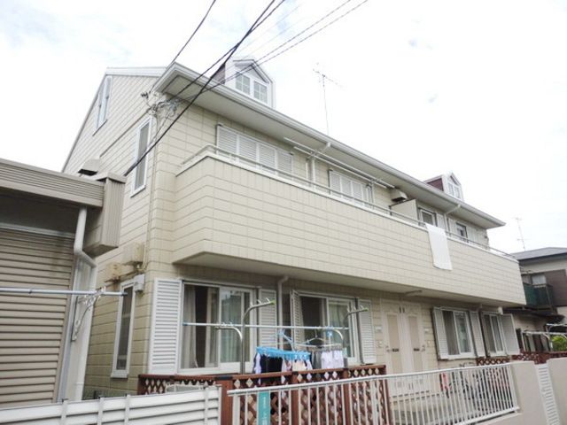 エントランス　★閑静な住宅街にあるお部屋です★