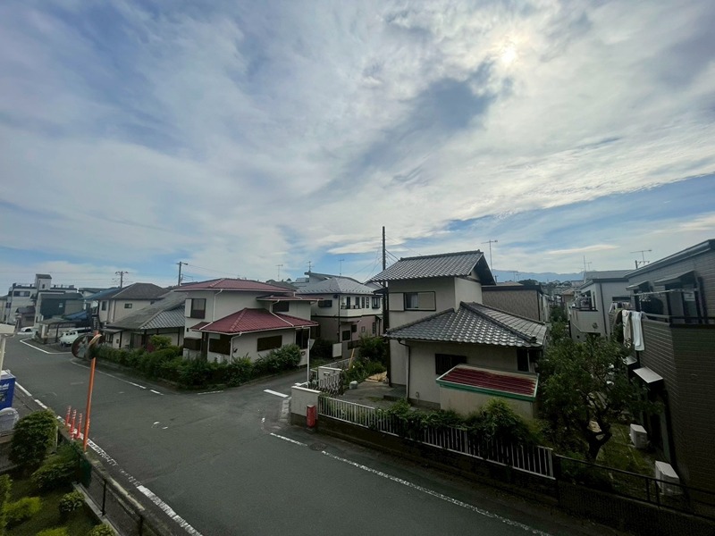 その他　厚木小学校まで900m