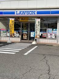コンビニ　ローソン福井四ツ井店（コンビニ）まで300m