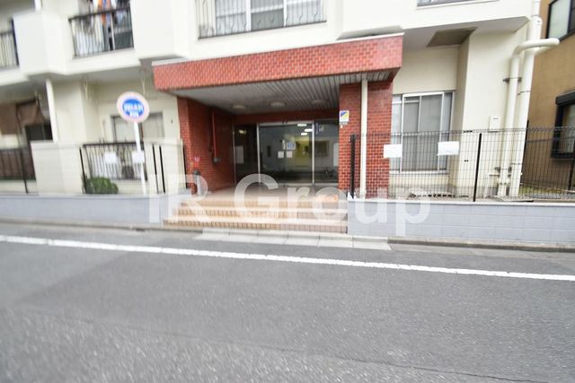 エントランス　エントランス
