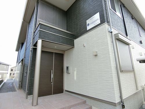 エントランス　オートロック付き