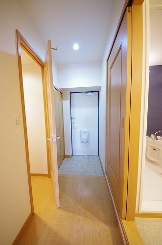 玄関　（類似室内）