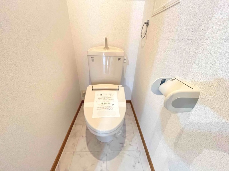 トイレ　別部屋写真