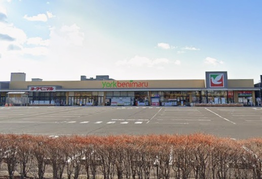 スーパー　ヨークベニマル仙台六丁の目店（スーパー）まで712m