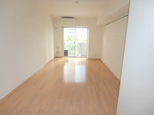 居室・リビング　他のお部屋の参考写真となります。