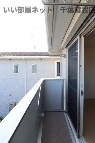 バルコニー　外からの目が気にならないバルコニーで洗濯物が干せます