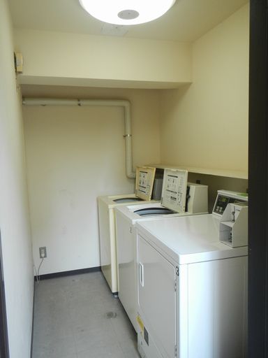 その他共有部分　建物内に入居者専用ランドリー（有料）あり