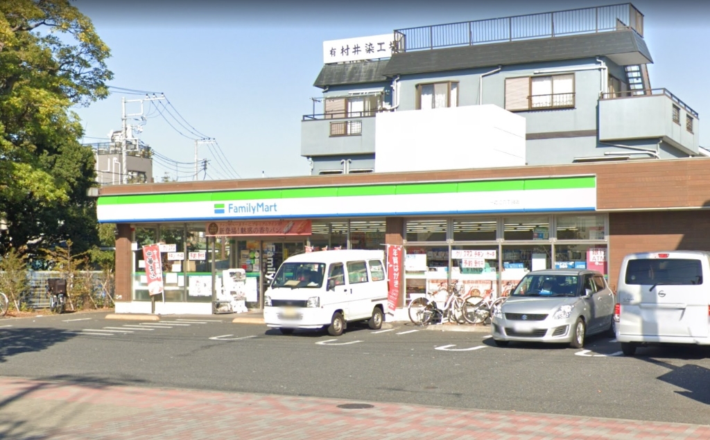 コンビニ　ファミリーマート 一之江六丁目店（コンビニ）まで301m