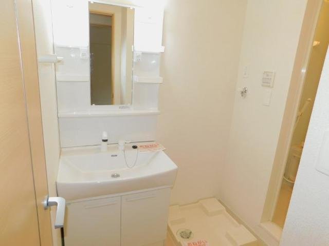 トイレ　シンプルで使いやすいトイレです