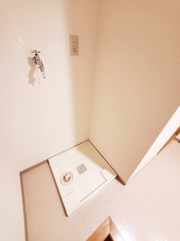 その他設備　洗濯機置場