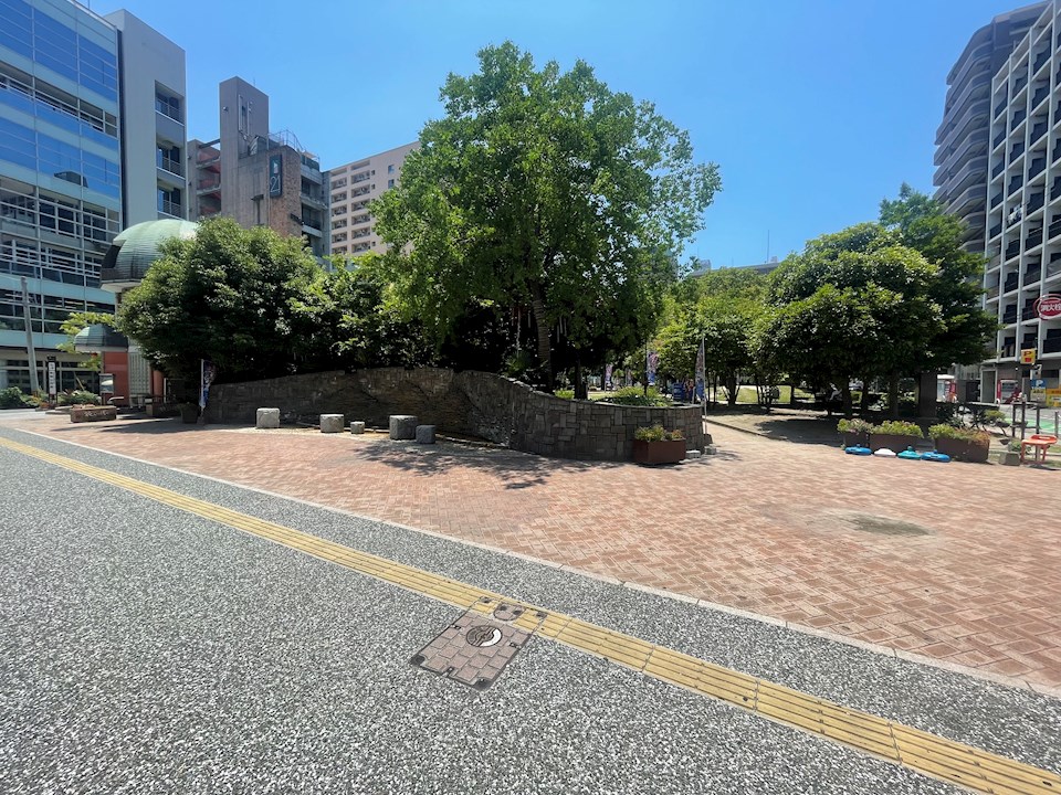 公園　長浜公園（公園）まで593m