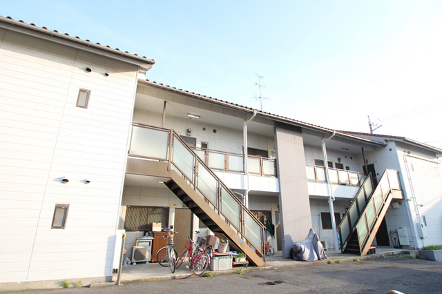 建物外観　駐車場付です！