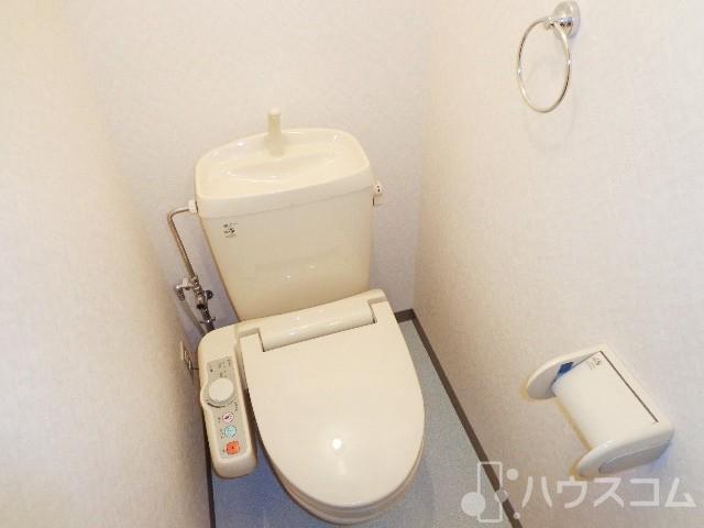 トイレ　ウォシュレット付き♪
