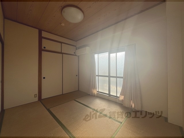 ダイアマンションの居間写真