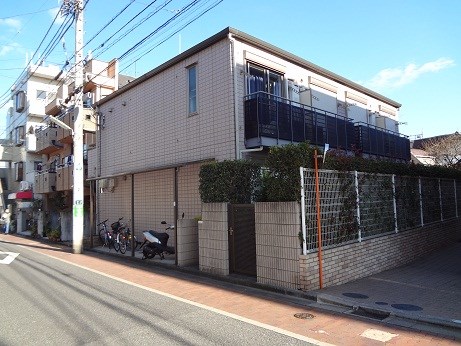 建物外観　駅徒歩4分の好立地