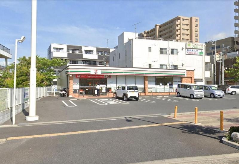 コンビニ　セブンイレブン 佐倉駅北口店（コンビニ）まで400m