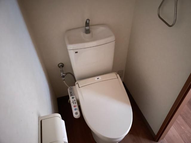 トイレ　シャワー付トイレ