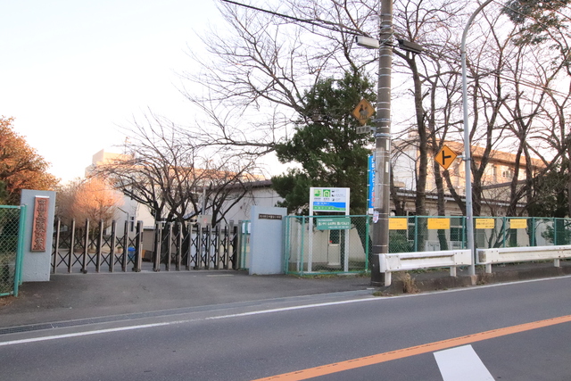 小学校　市川市立中国分小学校（小学校）まで750m