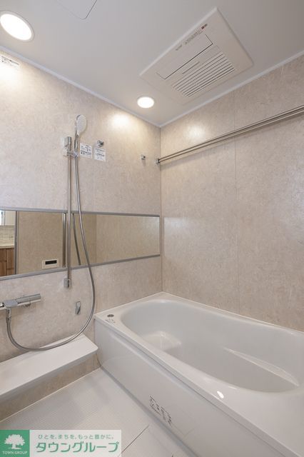 バス・シャワールーム　※写真は同タイプ住戸です。