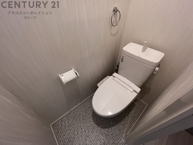 トイレ　温水洗浄便座付きのトイレです！