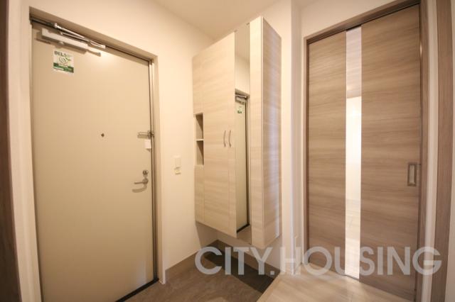 玄関　※同タイプ部屋の写真です。