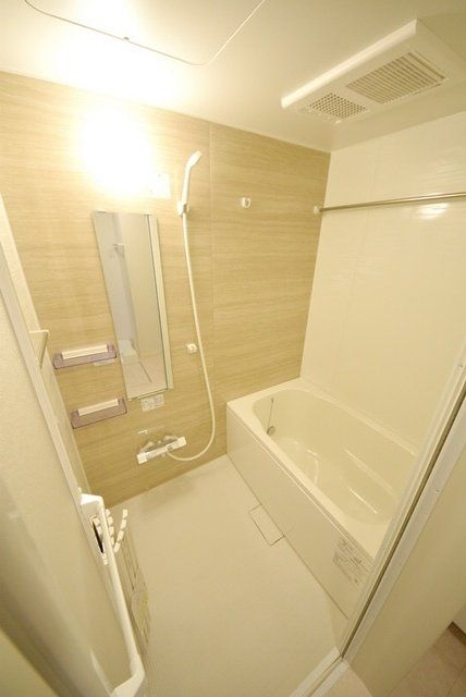 バス・シャワールーム　別部屋参考写真