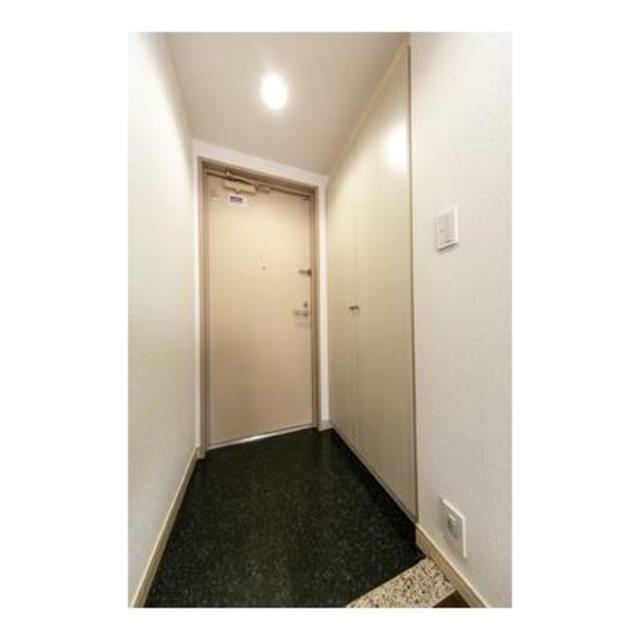 玄関　※写真は同タイプ住戸です。