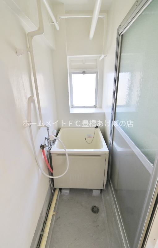 バス・シャワールーム　同型別部屋写真