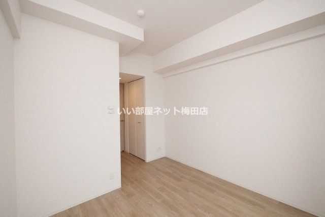 エスリードレジデンス大阪福島シティウエストの居間写真