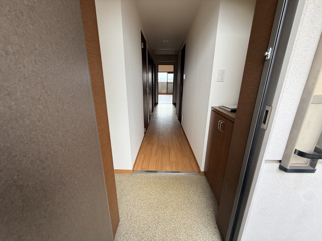 Le Chat 壱番館の玄関写真