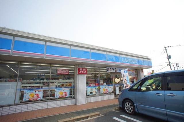 コンビニ　ローソン 福津中央一丁目店（コンビニ）まで605m