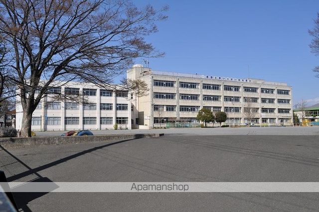 小学校　八潮市立大原小学校（小学校）まで607m