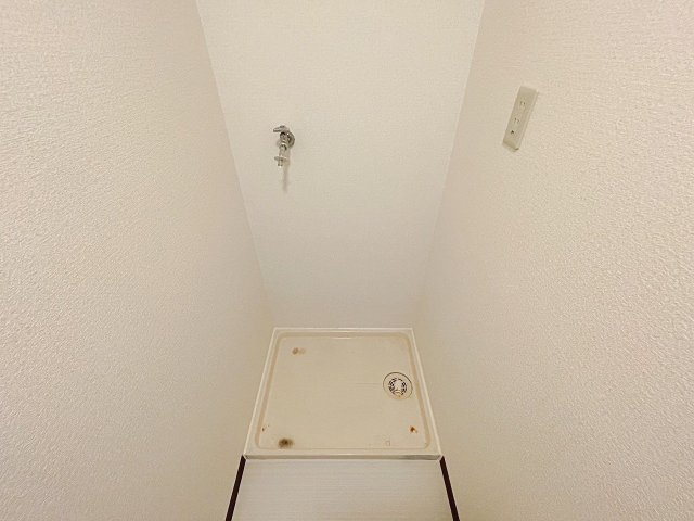 その他設備　室内に洗濯機置場があります