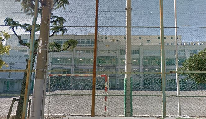 中学校　江東区立深川第四中学校（中学校）まで857m