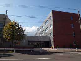 小学校　札幌市立円山小学校（小学校）まで278m