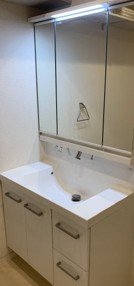 洗面設備　同仕様