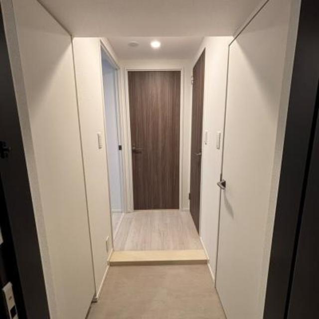 玄関　※写真は同タイプ住戸です。