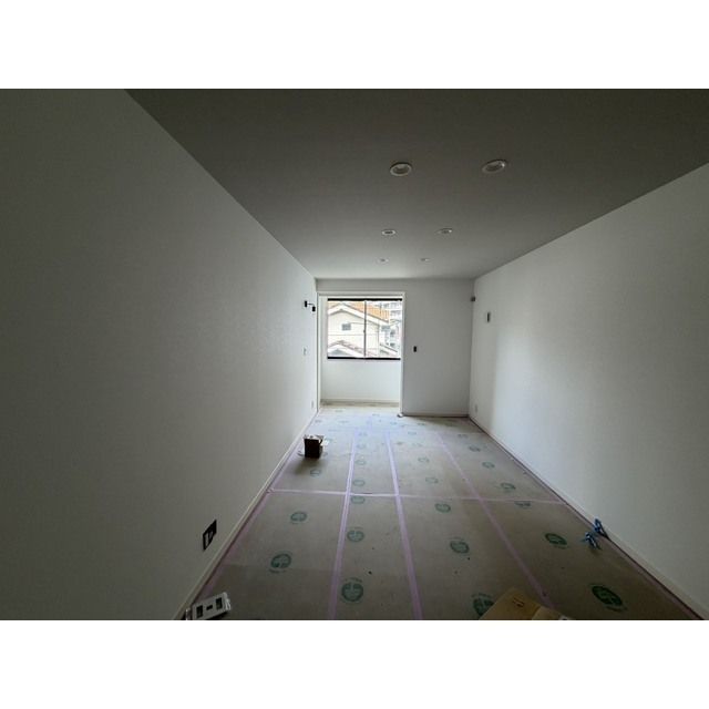 Rooms万代5の内装写真