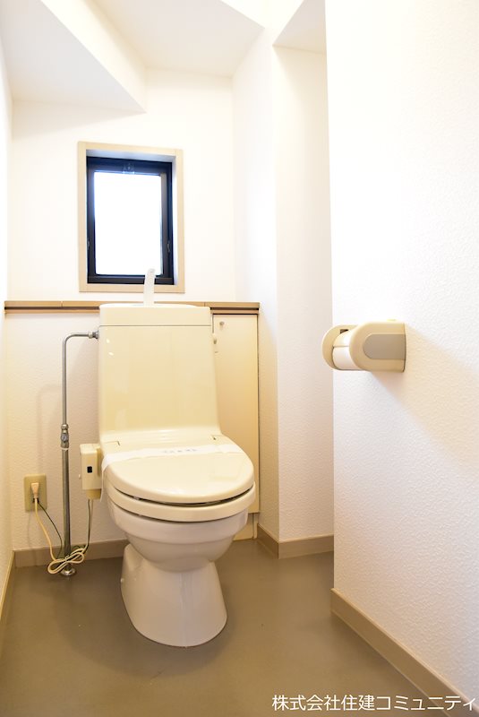 トイレ　トイレは各階１箇所です。