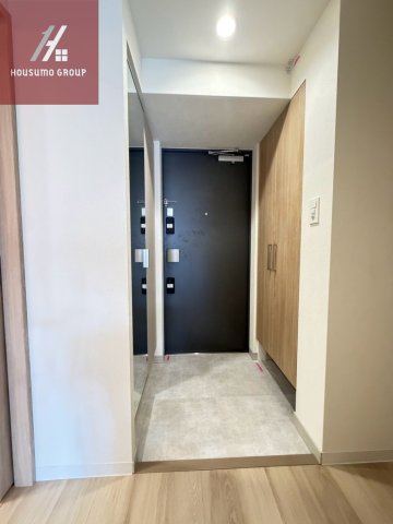 プレリス大阪今里サヴィアの玄関写真