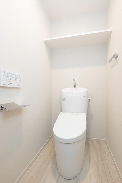 トイレ　写真は同タイプ住居です。