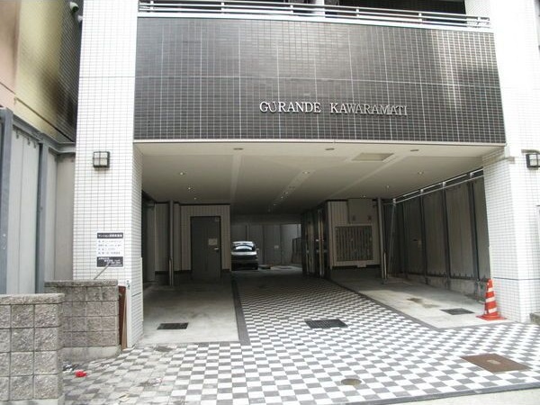 グランデ瓦町の外観写真